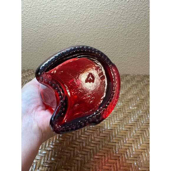 Vintage Red Glass Cat-Shaped Decanter Decorative Bottle Figurine - Picture 6 of 7